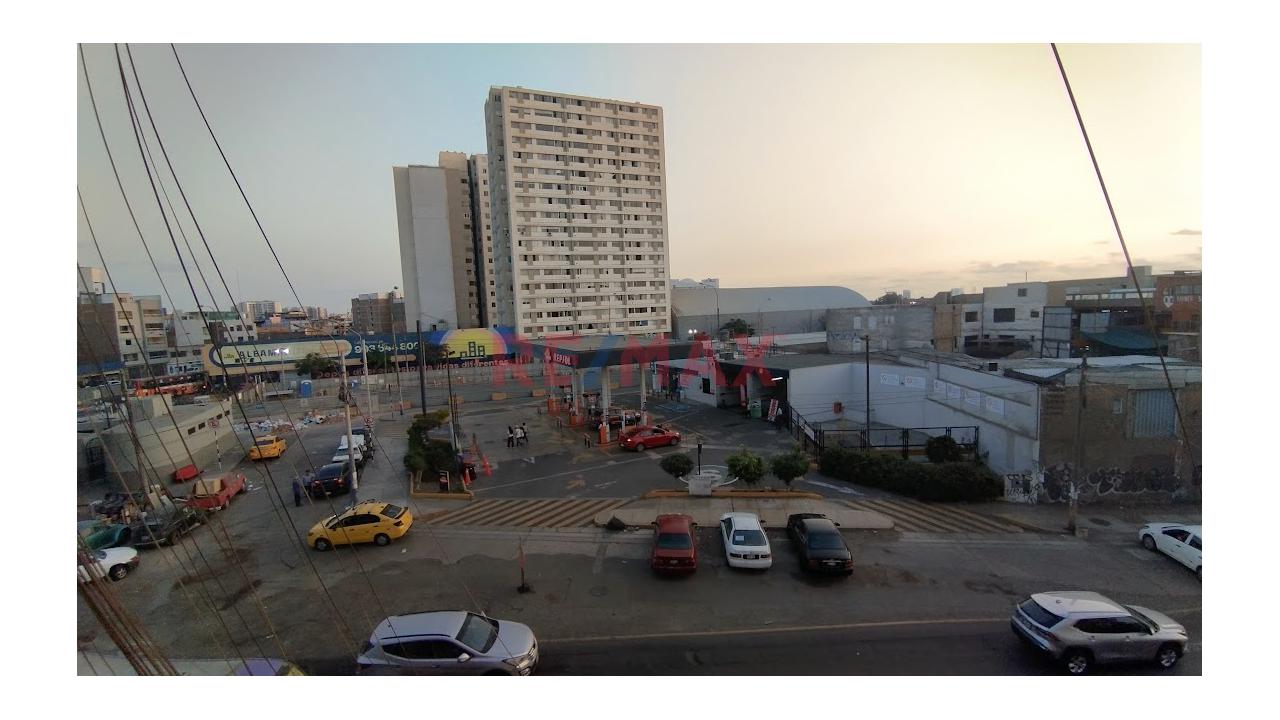 Venta De Departemanto Flat Av Venezuela - Cerdado De Lima - 11