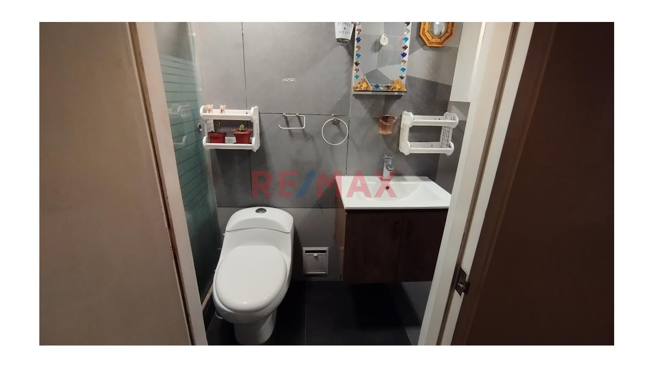Venta De Departemanto Flat Av Venezuela - Cerdado De Lima - 10