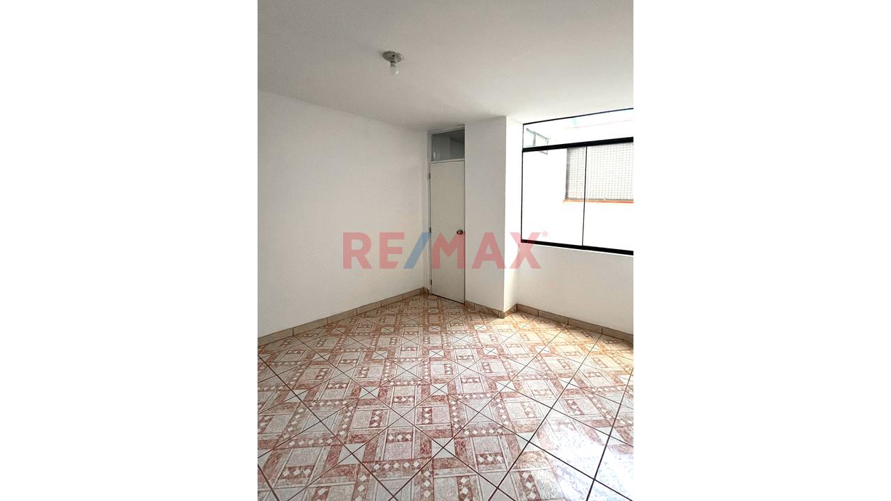 Departamento En Venta En Ventanilla - En Exclusiva Zona De Ventanilla - 5