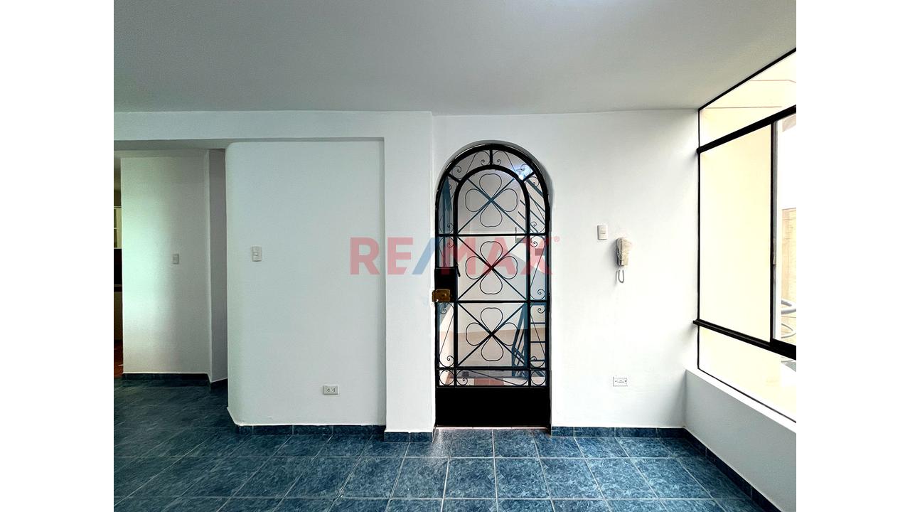 Departamento En Venta En Ventanilla - En Exclusiva Zona De Ventanilla - 3