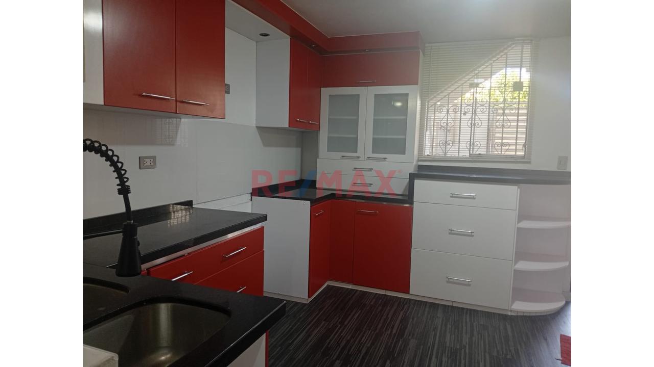 Venta De Deparatamento Flat En Cayma — foto 7