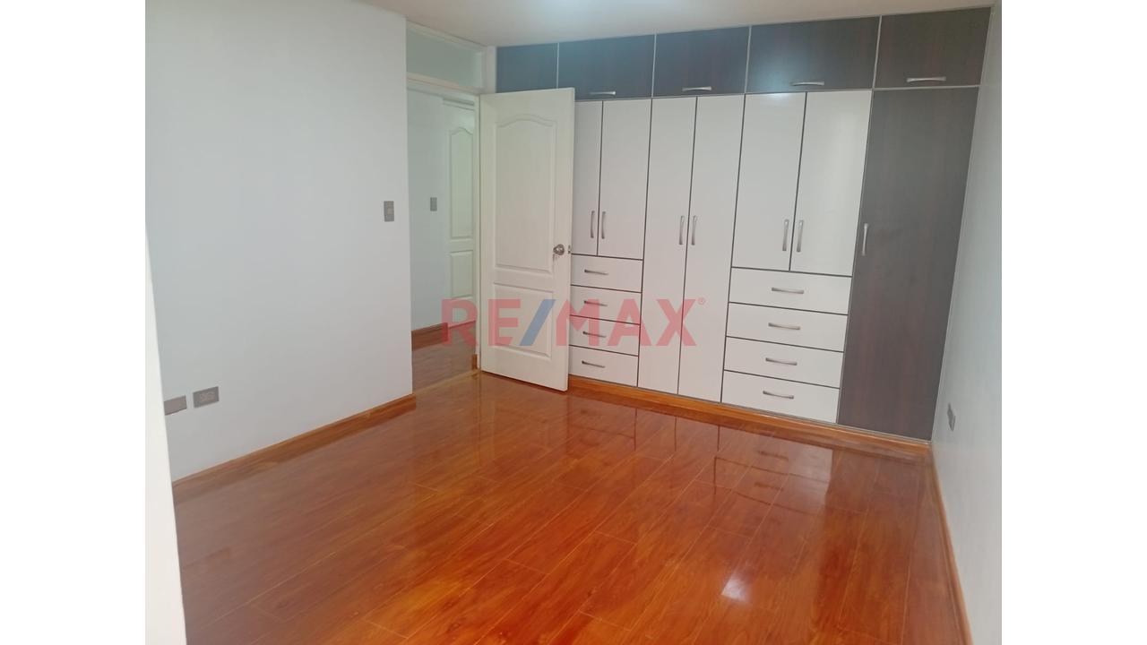Venta De Deparatamento Flat En Cayma — foto 9