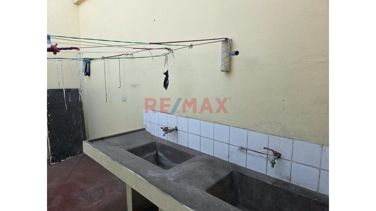 Alquiler De Casa Cerca A La Feria De Huancaro – Santiago — foto 11