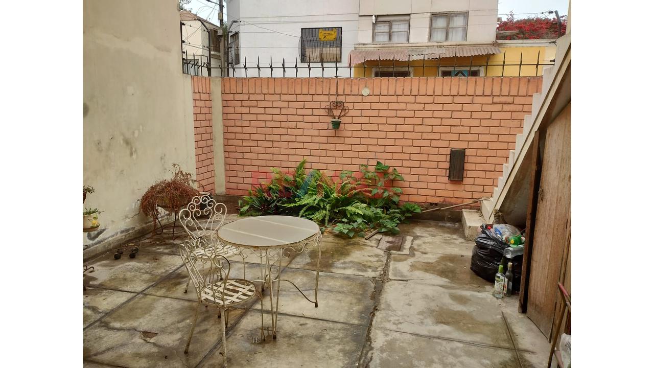 Vendo Amplia Casa A Precio De Terreno En Perfecta Zona De Chorrillos 🏡🏡 — foto 12