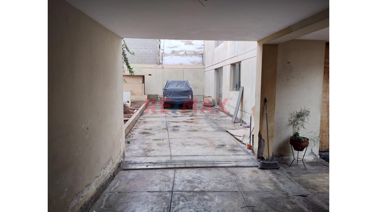 Vendo Amplia Casa A Precio De Terreno En Perfecta Zona De Chorrillos 🏡🏡 — foto 6