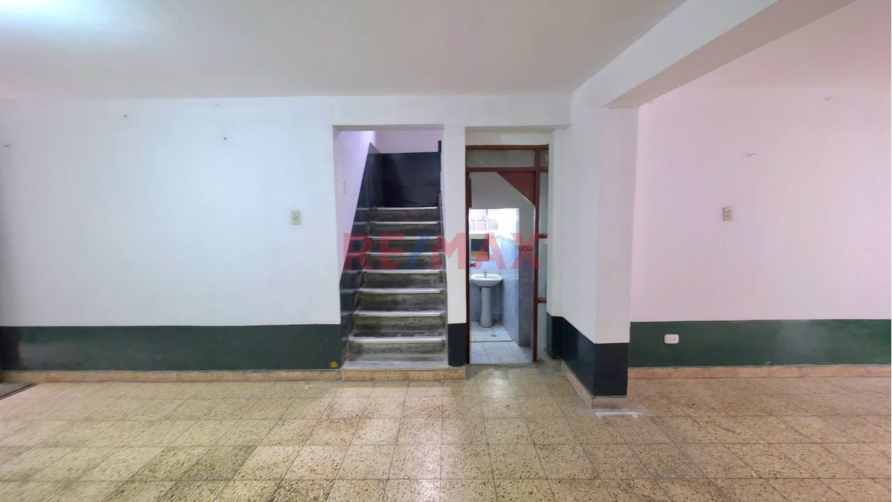 Alquiler De 3 Pisos De Un Edificio En San Juan De Lurigancho. - 4