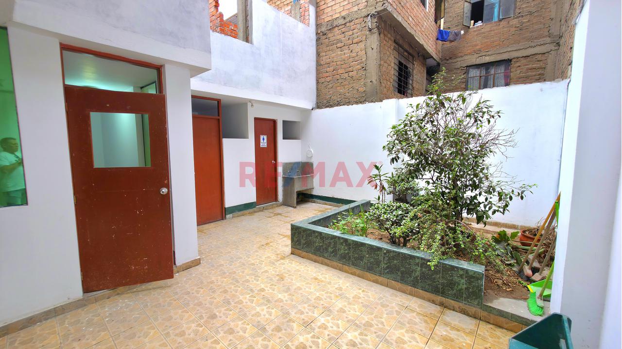 Alquiler De 3 Pisos De Un Edificio En San Juan De Lurigancho. - 5