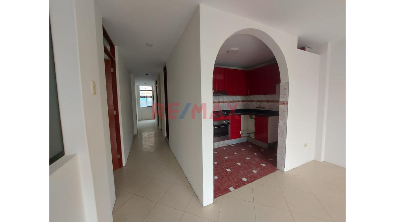 Se Alquila Amplio Departamento En Urb Benjamin Doig - Santa Anita — foto 7