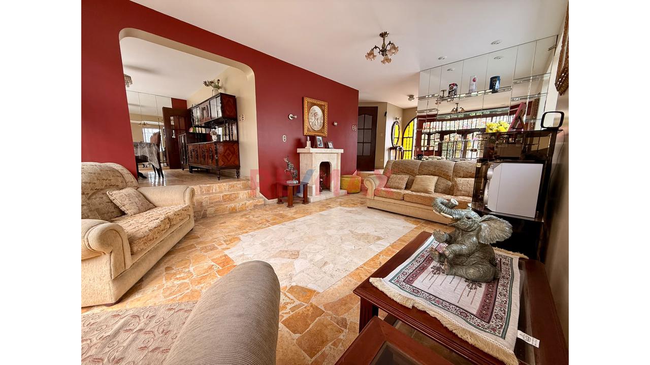 ¡En Venta! Hermosa Casa De 2 Pisos Con Doble Frente – Urb. La Capilla, La Molina - 5