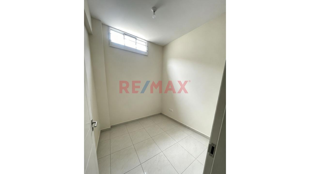 🏪 ¡Tu Negocio En La Mejor Ubicación! ✨Local Comercial Primer Piso, 43 M2, Frente Al Mall Aventura A La Altura De Tottus — foto 2