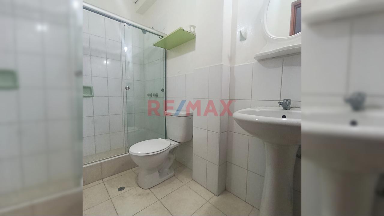 Alquiler De Monoambiente De 12 M² – Frente A Upc Chorrillos – Ideal Estudiantes — foto 4