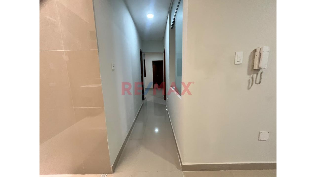 Departamento En Alquiler – Primer Piso En Ate! — foto 5