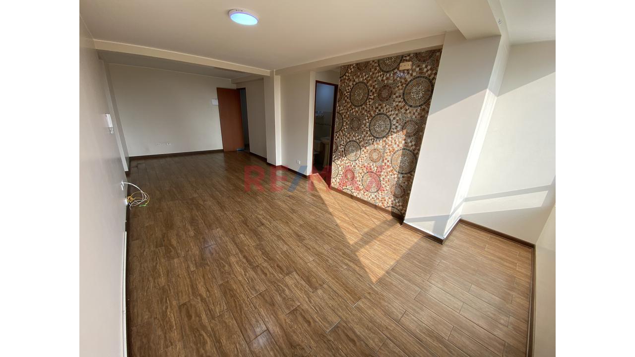 Departamento En Venta En Surquillo — foto 2