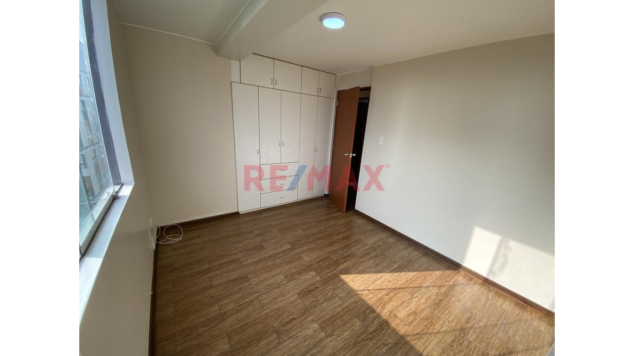 Departamento En Venta En Surquillo — foto 9