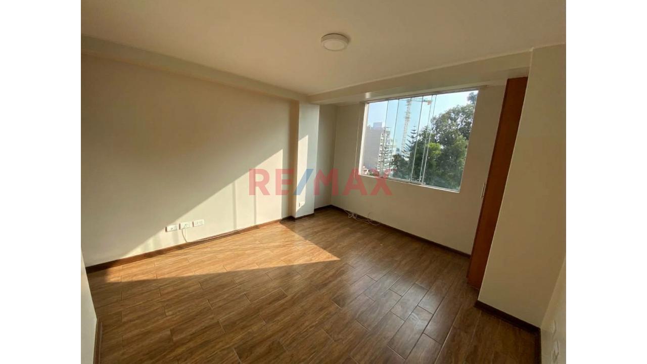 Departamento En Venta En Surquillo — foto 7
