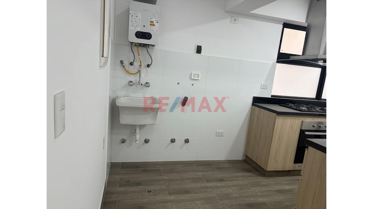 Se Alquila Departamento En Surco — foto 5