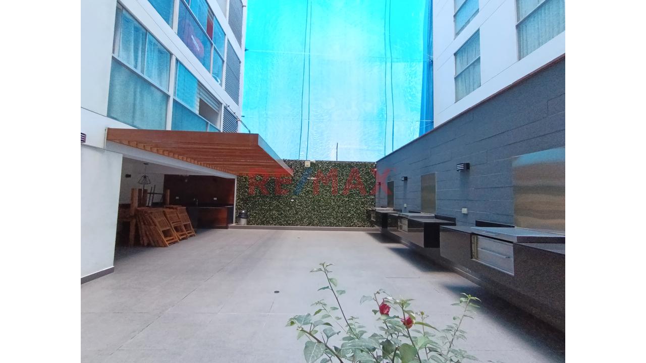 🏢 ¡Alquila Tu Departamento Ideal En Surquillo! 🏡 - 17