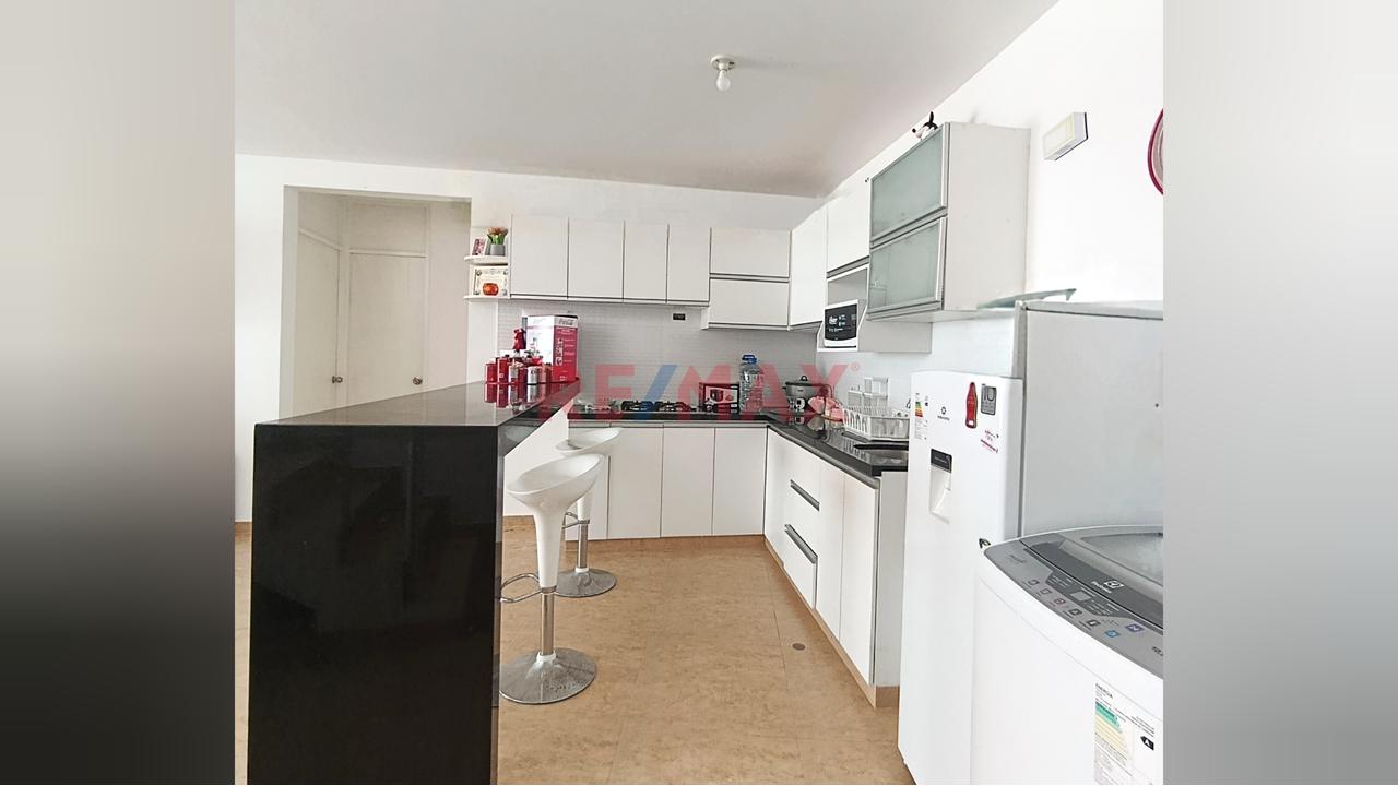 Alquiler Exclusivo Dpto 3Er Piso Con Piscina Privada Y Terraza | Condominio Mikonos - Sarapampa (Km 107) - Incluye Cochera — foto 5