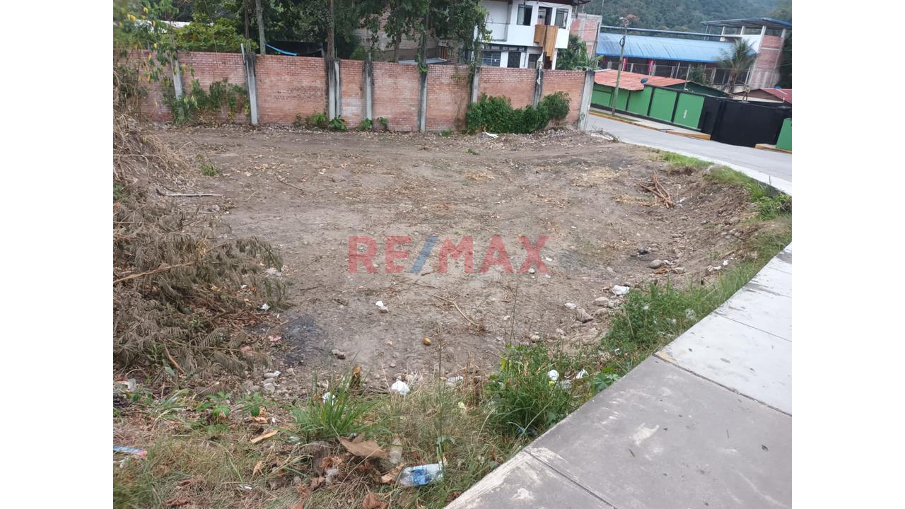 Terreno En Venta Mejor Zona De La Merced Misma Esquina - 4