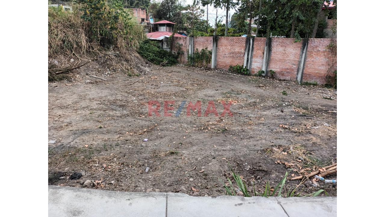 Terreno En Venta Mejor Zona De La Merced Misma Esquina - 6
