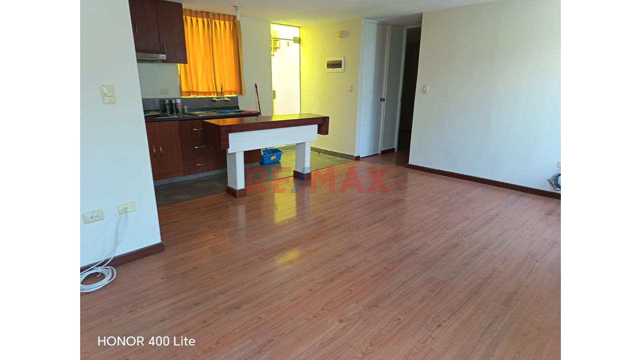 Departamento Con Azotea Propia En Venta Cerca Del Óvalo De Miraflores – Arequipa — foto 3