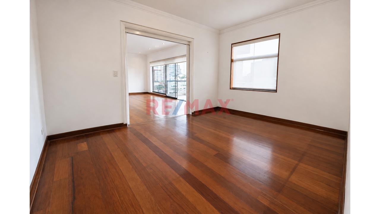 🏡Exclusivo Departamento En San Isidro | 257 M² + 2 Estacionamientos — foto 5
