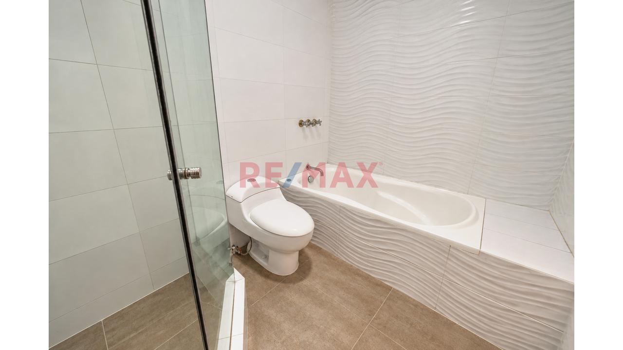🏡Exclusivo Departamento En San Isidro | 257 M² + 2 Estacionamientos - 17