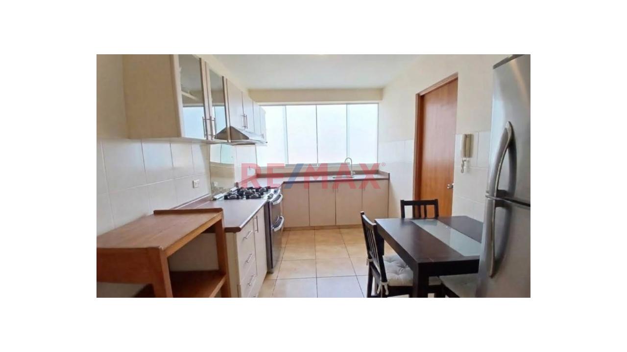 🏡 ¡Alquila Hoy Tu Dúplex En San Borja -Chacarilla! 🌿 5 Dormitorios + Terraza + 2 Cocheras + 1 Depósito + Ascensor — foto 6