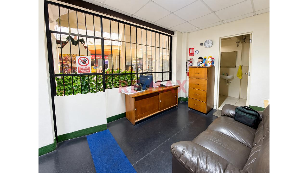 Local Comercial En Alquiler | Av. Petit Thouars, Lince | Zonificación Cm — foto 3