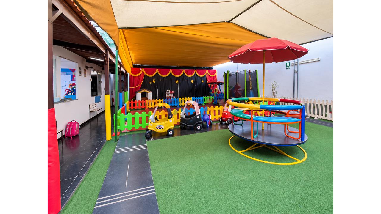 Local Comercial En Alquiler | Av. Petit Thouars, Lince | Zonificación Cm — foto 5