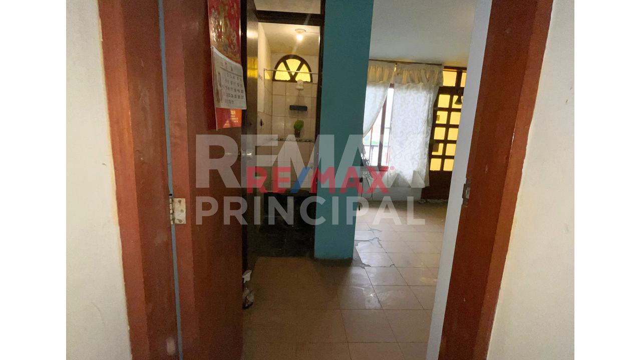 ¡Ocasión! Venta De Casa Como Terreno En Comas En Plena Avenida - 3