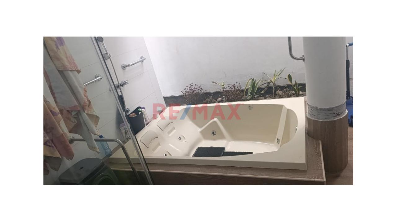 Venta Hermosa Residencia En La Planicie — foto 10