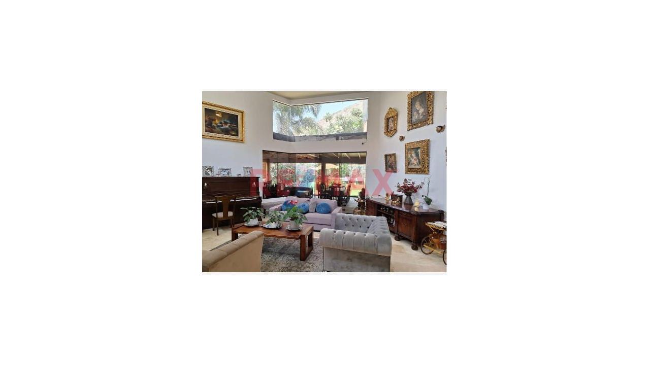 Venta Hermosa Residencia En La Planicie - 17
