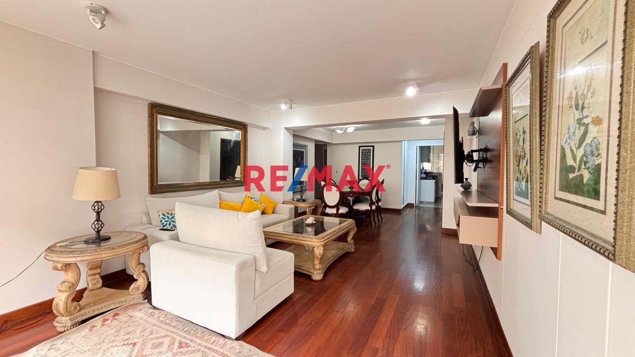 Vendo Bello Flat En El Malecón De La Reserva En Miraflores — Con Vista Al Mar. Calle Colón, 705 — foto 1