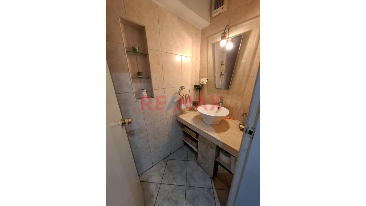 Venta Departamento En La Molina Primer Piso Elevado Vista Externa — foto 15