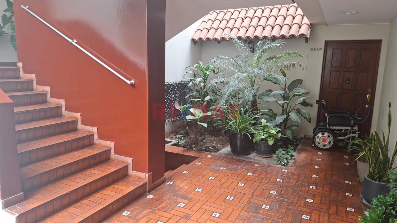 Se Vende Duplex En Surco — foto 15