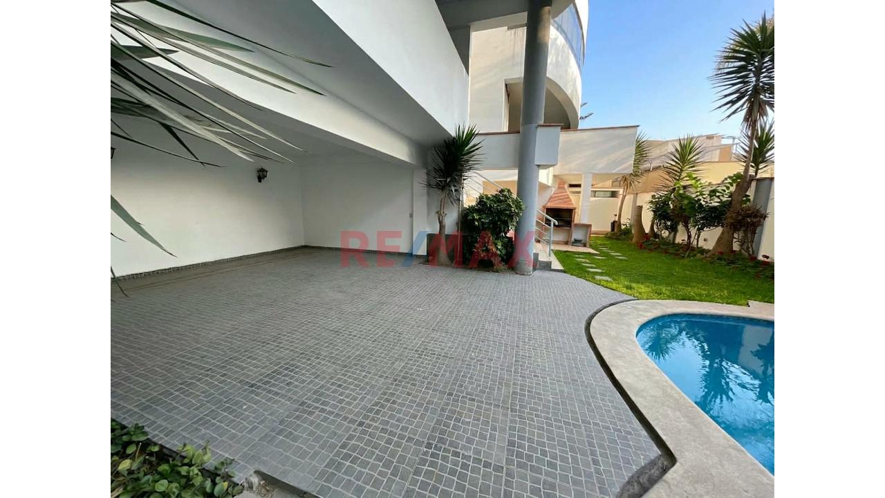 Hermoso Departamento En Santiago De Surco - Casuarinas — foto 9