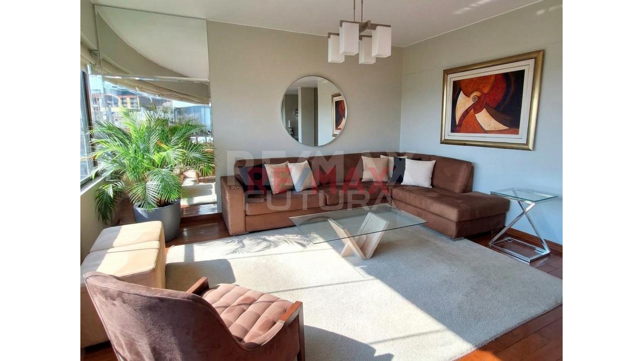 Hermoso Departamento En Santiago De Surco - Casuarinas