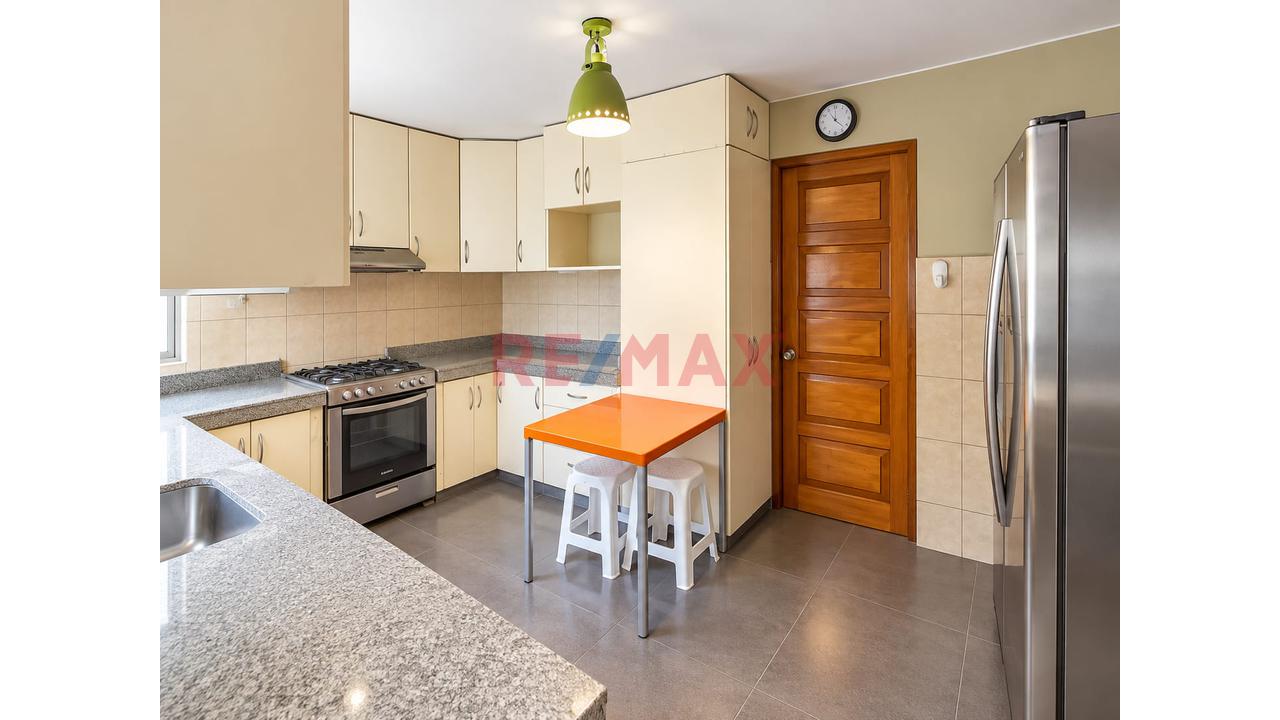 Venta Departamento San Borja | Ac 138 M² | Vive Como En Un Casa San Borja – Urb. Juan Xxiii | Calle Epsilon — foto 6