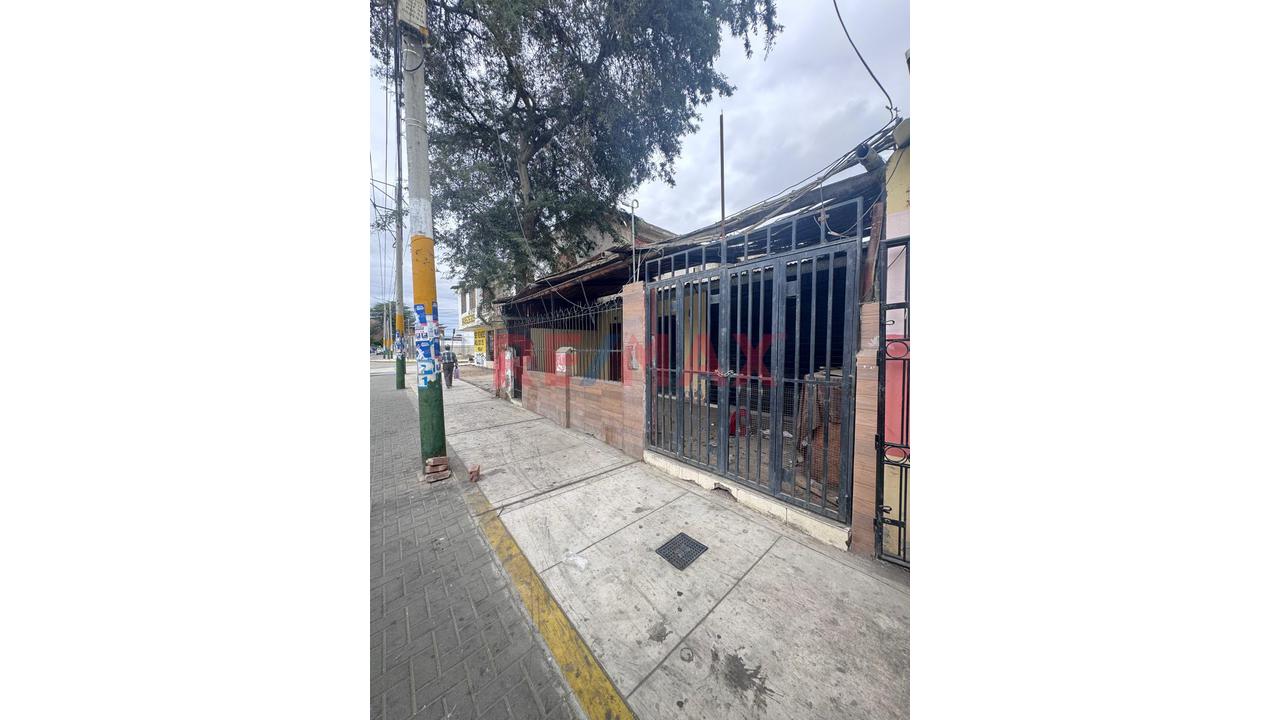 Terreno Comercial De 450 M² En Esquina | Alto Potencial De Inversión En Av. Guardia Civil, Castilla – Piura — foto 4