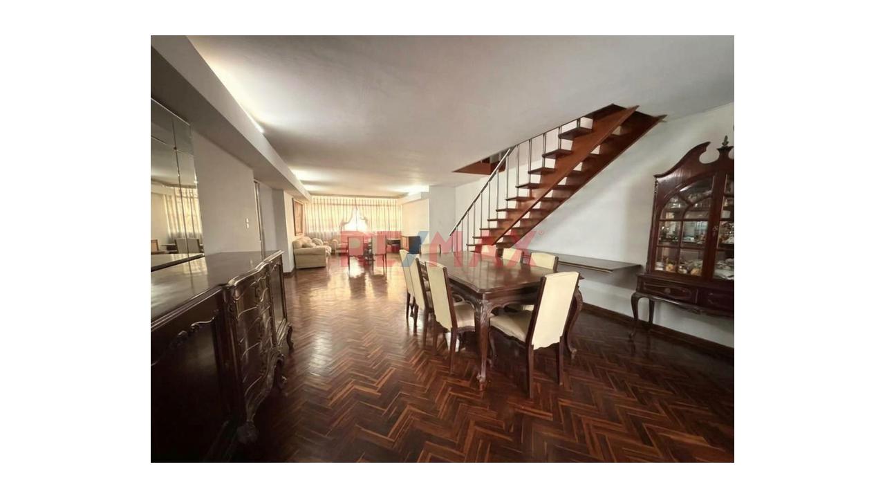 Venta De Casa Como Terreno En Corpac San Isidro - 12