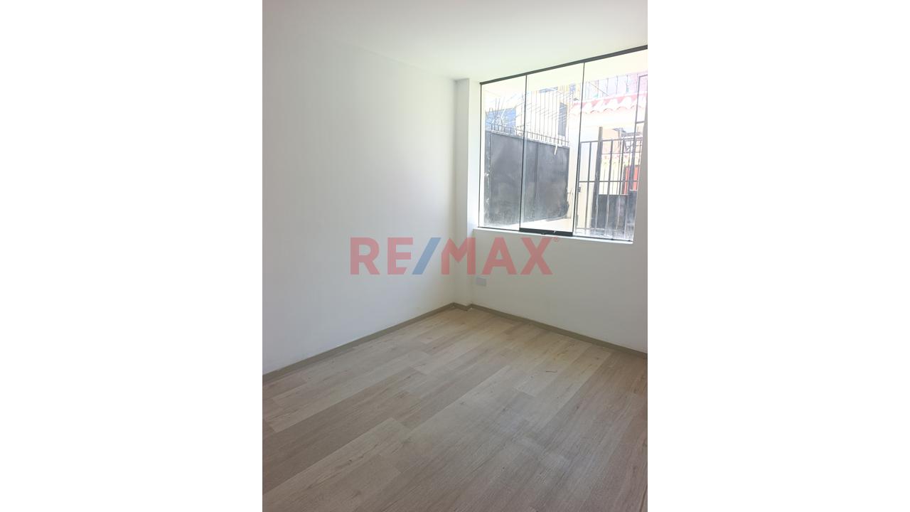 Se Alquila Primer Piso De Casa En José Luis Bustamante Y Rivero — foto 6