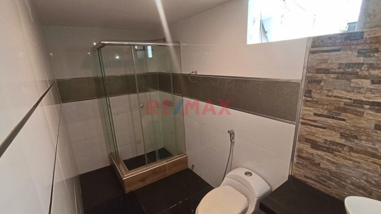 Departamento En Alquiler En Surco Con Balcón, Parque Y 2 Dormitorios | Surco — foto 10