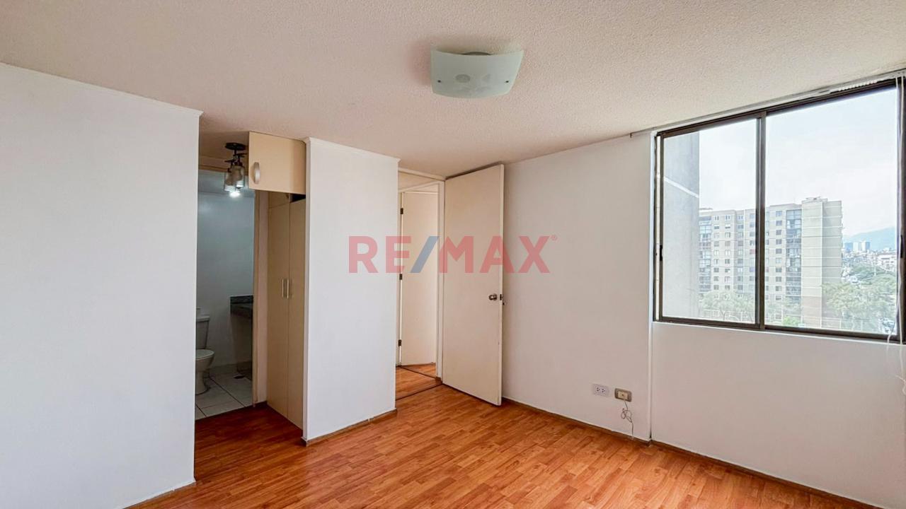 Departamento En Alquiler De 3 Habitaciones A Minutos De La Pucp Y Open Plaza La Marina | Condominio Parques De La Huaca - San Miguel — foto 4
