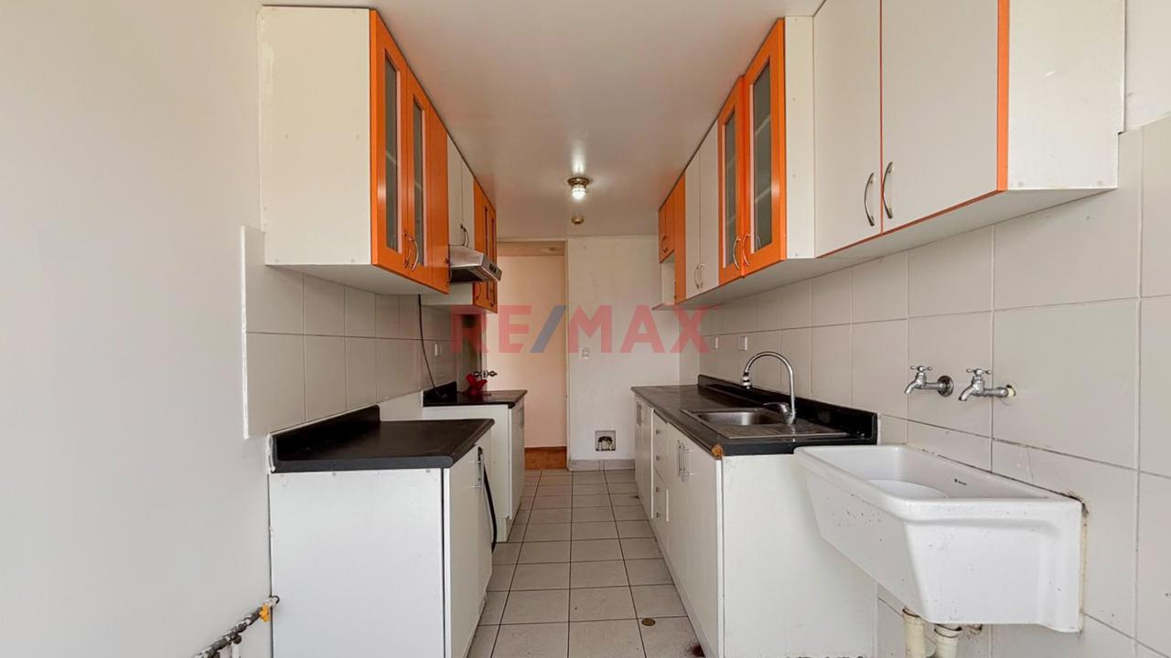 Departamento En Alquiler De 3 Habitaciones A Minutos De La Pucp Y Open Plaza La Marina | Condominio Parques De La Huaca - San Miguel — foto 6