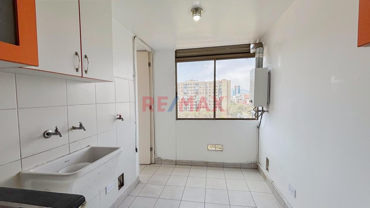 Departamento En Alquiler De 3 Habitaciones A Minutos De La Pucp Y Open Plaza La Marina | Condominio Parques De La Huaca - San Miguel — foto 8