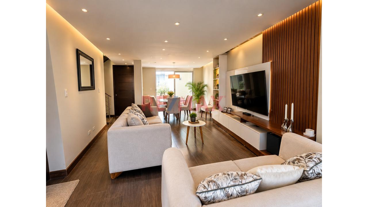 Vendo Hermosa Saca Townhouse En Cayma — foto 2