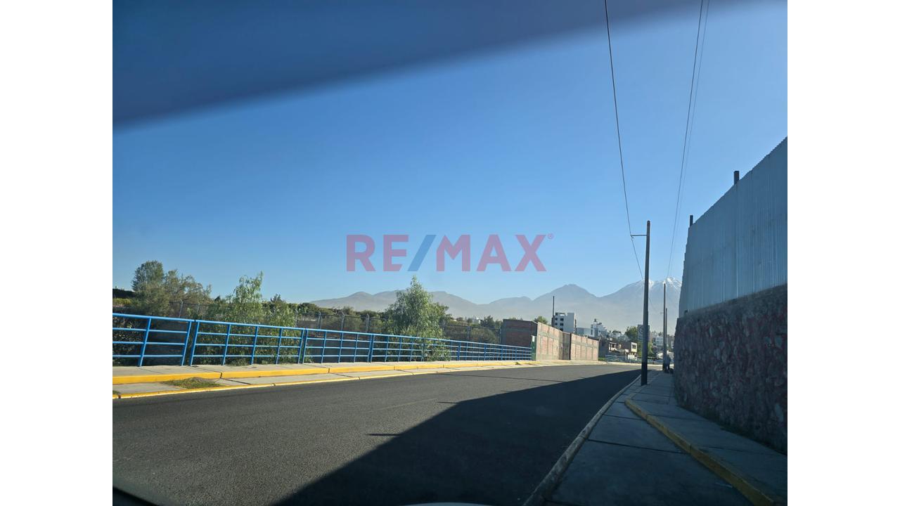 Terreno En Alquiler En Cayma – Ubicación Estratégica Y Alto Potencial Comercial - 2