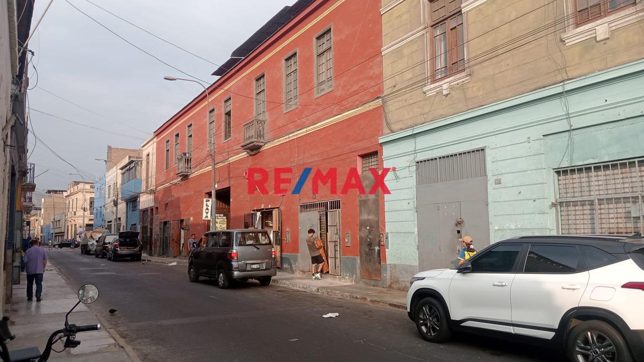 Se Vende Local Comercial En Cercado De Lima