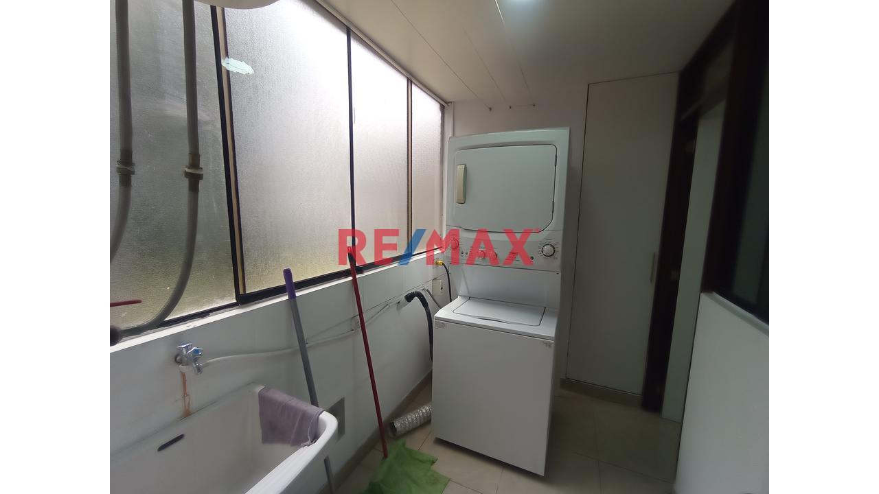 🏡 Alquiler De Amplio Departamento En 2.º Piso La Molina! ✨ — foto 5